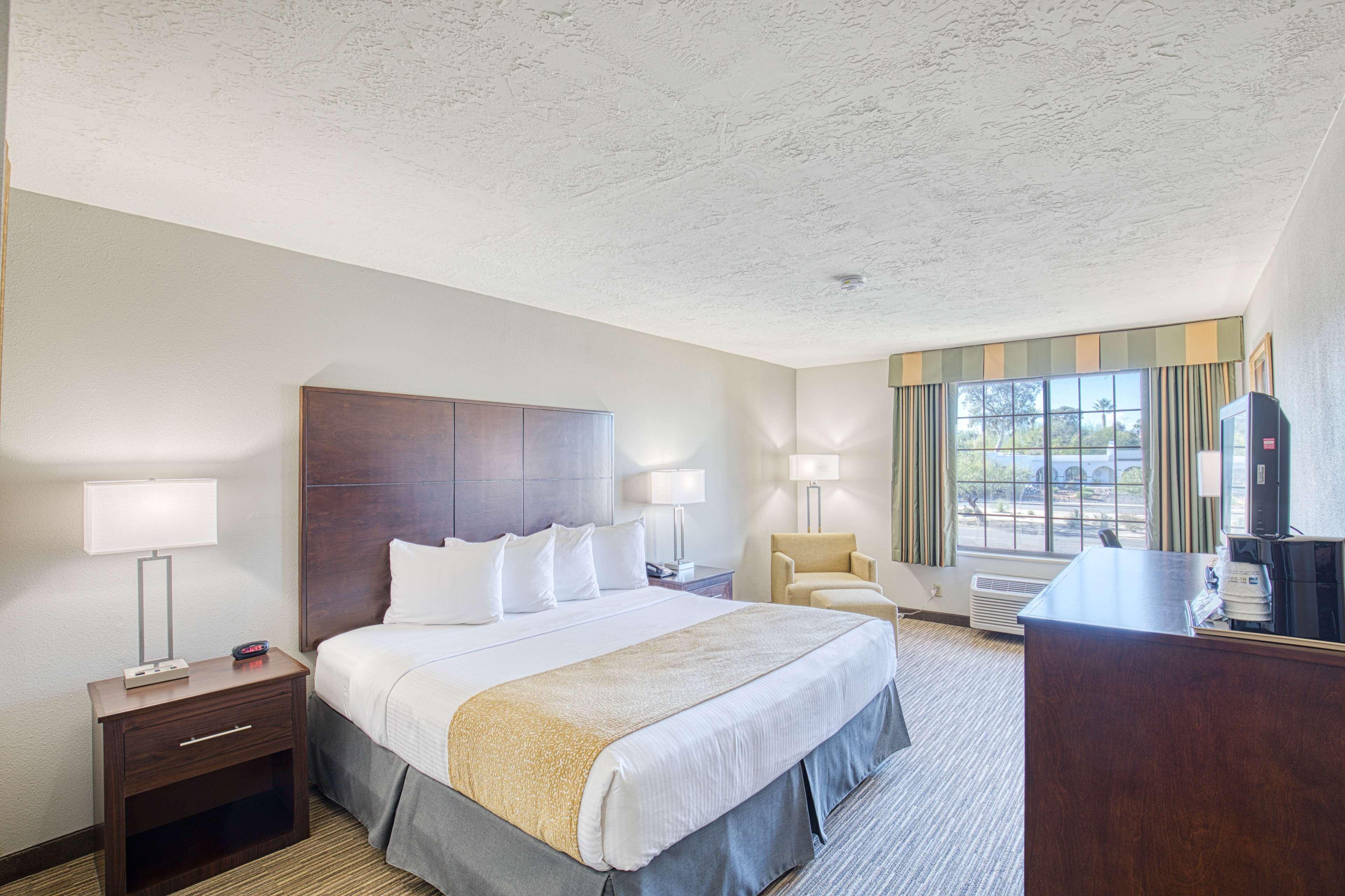Best Western Green Valley Inn Εξωτερικό φωτογραφία