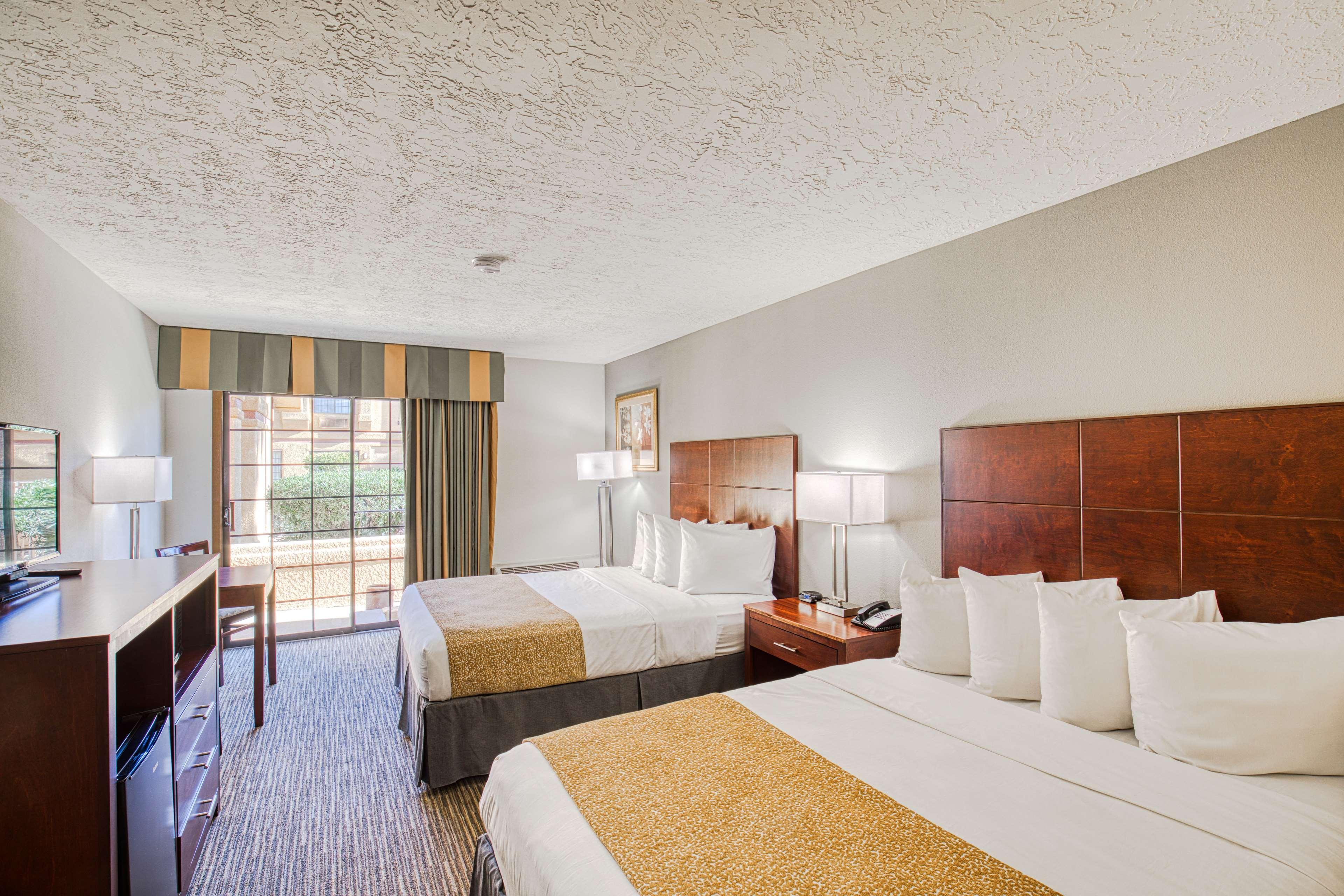 Best Western Green Valley Inn Εξωτερικό φωτογραφία