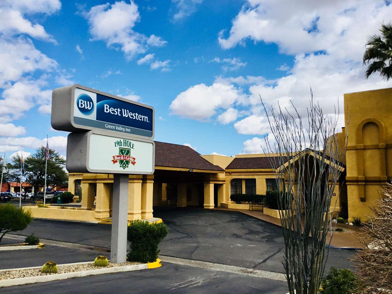 Best Western Green Valley Inn Εξωτερικό φωτογραφία