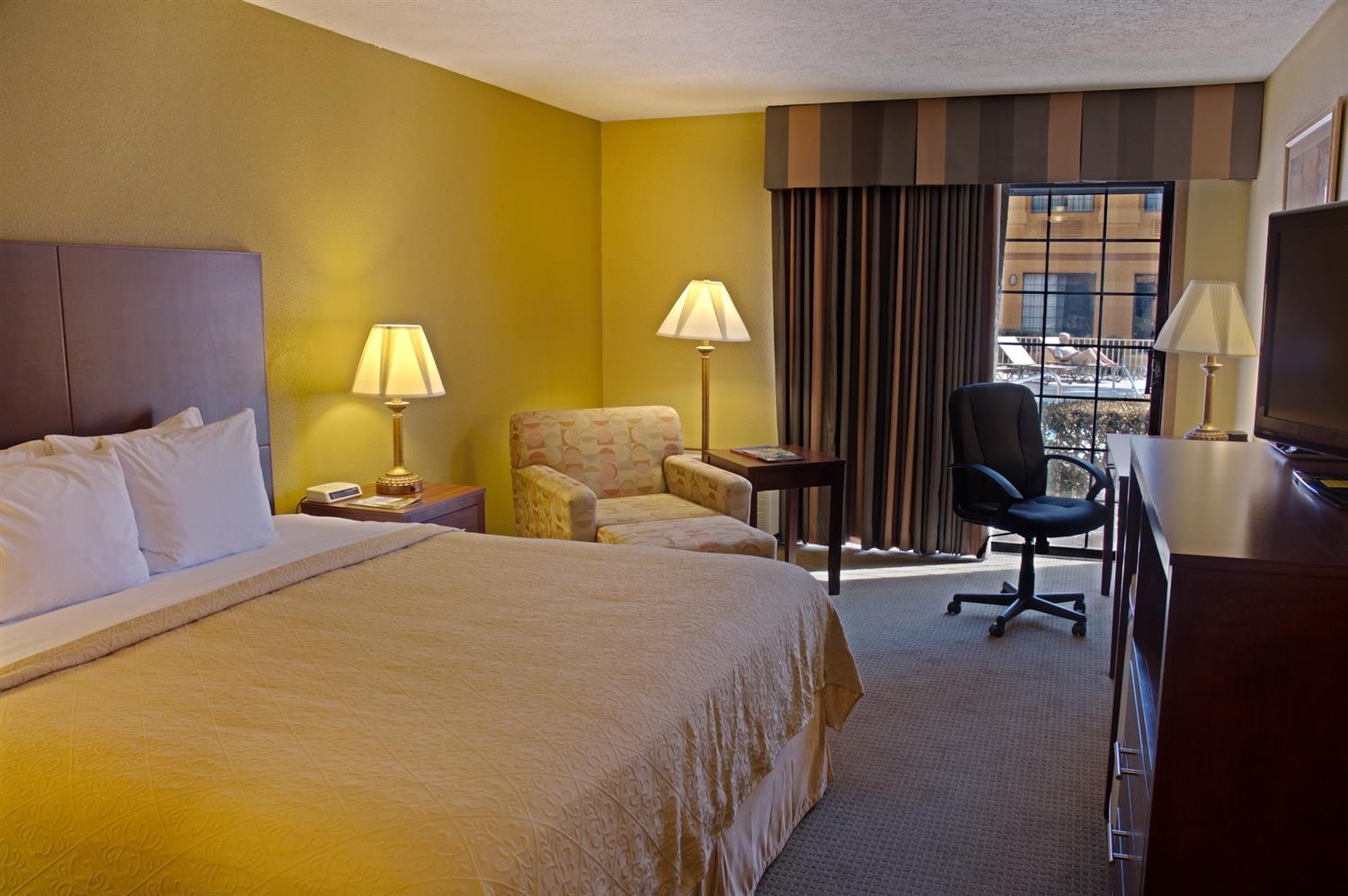 Best Western Green Valley Inn Εξωτερικό φωτογραφία