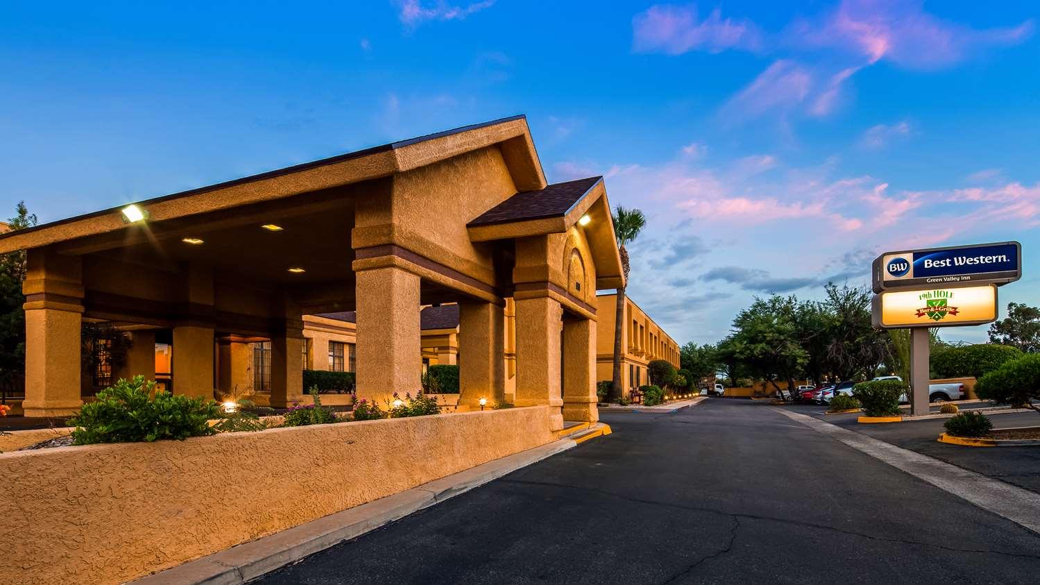 Best Western Green Valley Inn Εξωτερικό φωτογραφία
