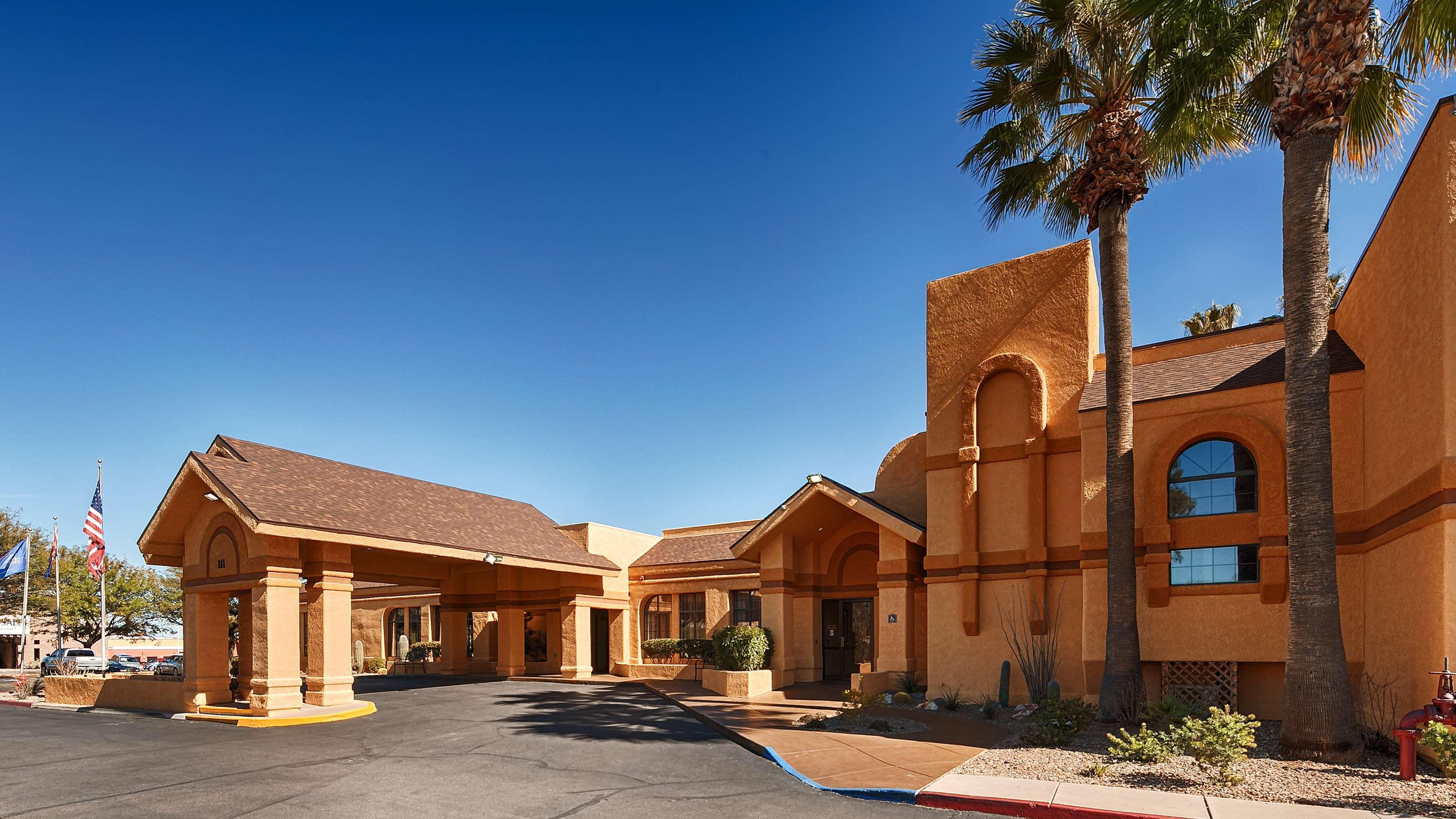 Best Western Green Valley Inn Εξωτερικό φωτογραφία